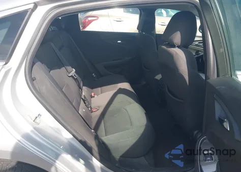 2018 Chevrolet Malibu Lt из США, поврежденный, VIN 1G1ZD5ST9JF132990